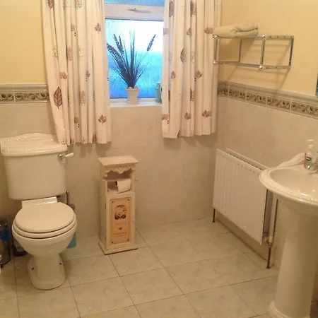 Bed & Breakfast The Rock Equestrian Farm